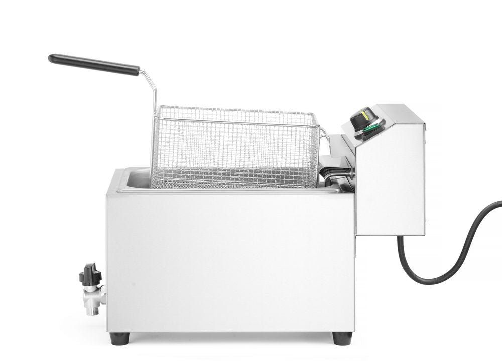 Friteuse XL met aftapkraan HENDI GOLIATH, HENDI, 10L, 400V/10200W, 300x585x(H)392mm